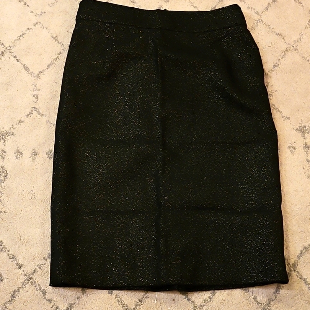 J Crew Pencil skirt size 4 NWT